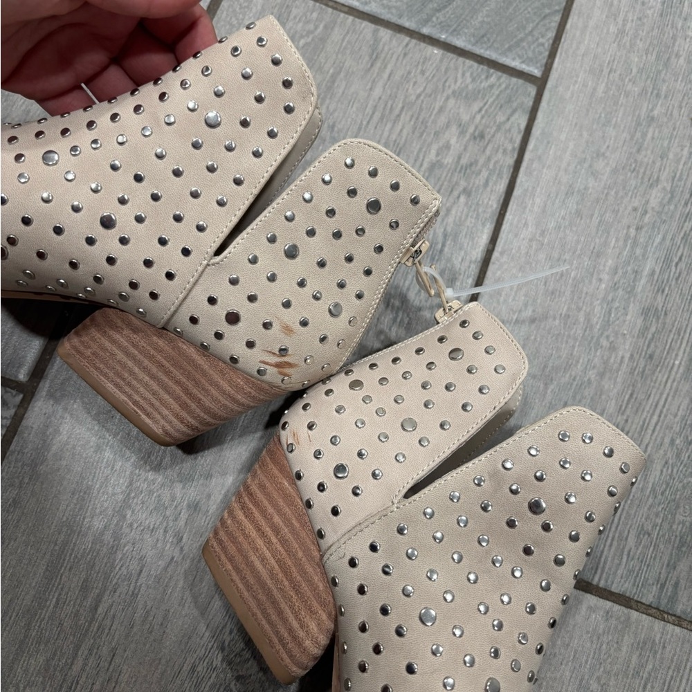 Altar'd State Yasmine Studded Western Style Booties Cream Women's Size 6 - Picture 7 of 9